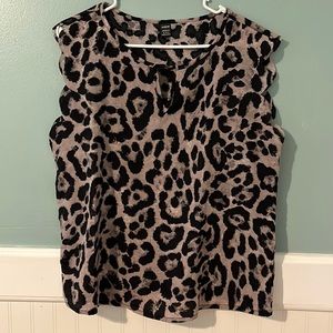 SHEIN XL Leopard print sheer blouse! Adorable scalloped armholes!